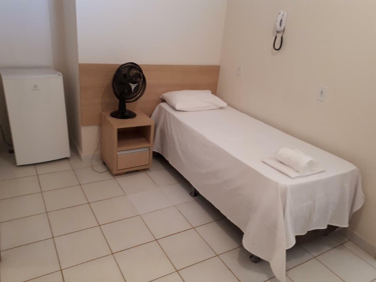 Hotel Friburgo Cidade Ocidental Экстерьер фото